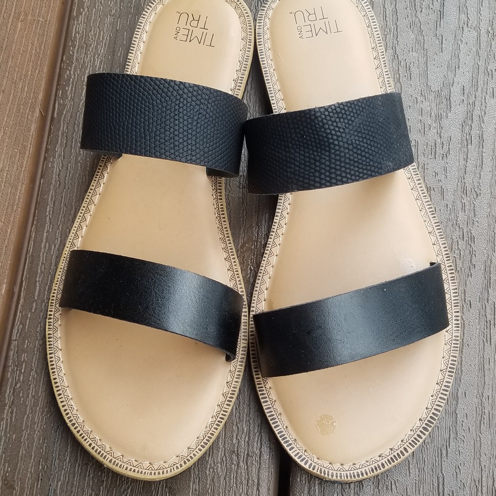 Time and Tru black and tan sandals
